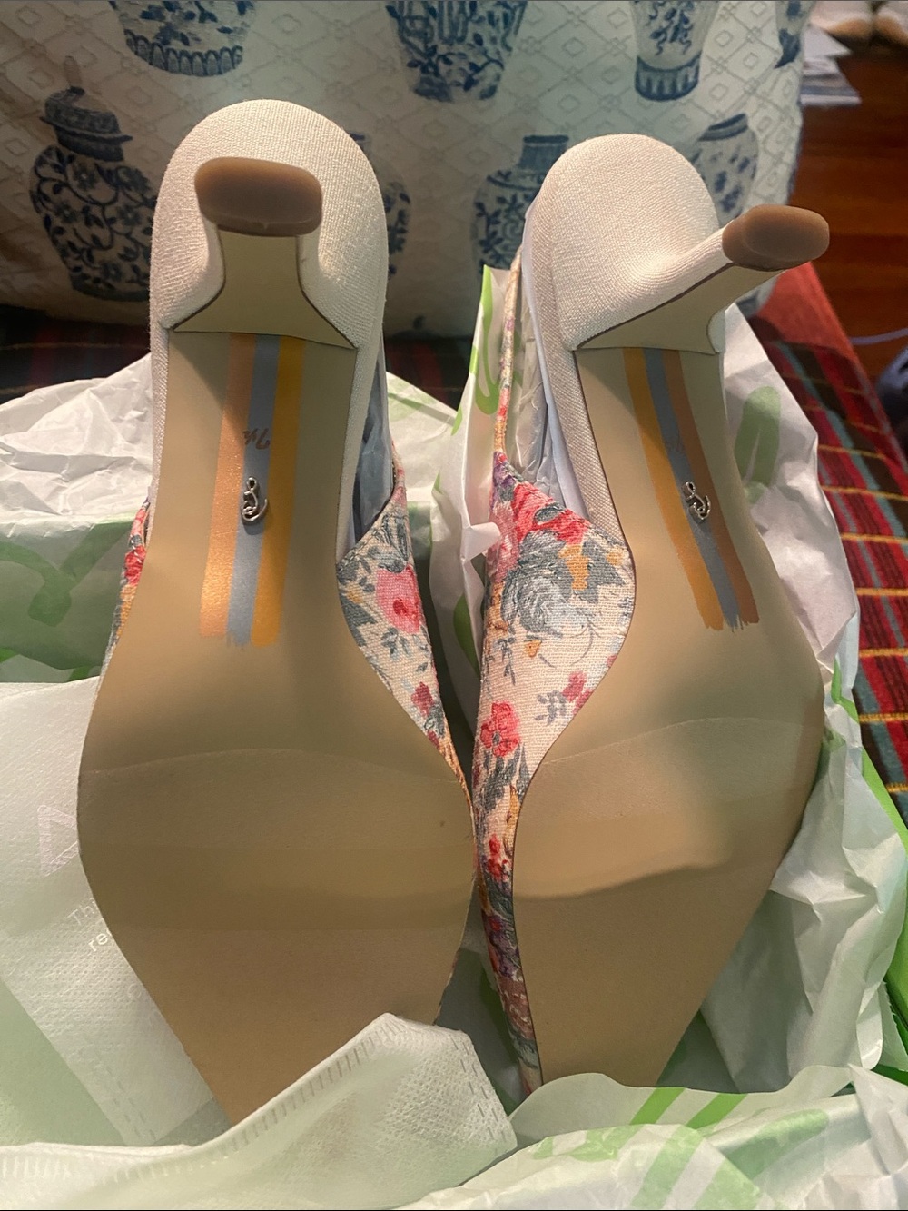 Sam Edelman Cream Floral Pointed Toe Slingback Flats - Picture 5 of 11